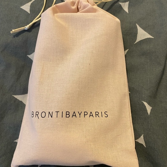 NWT NELLY DUTCH LEATHER
Wallet - Picture 8 of 8